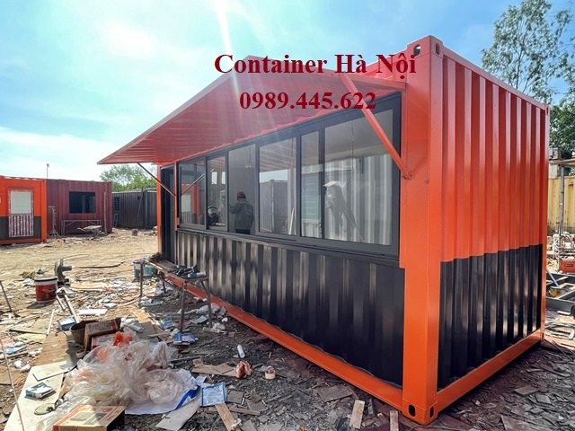 container cafe